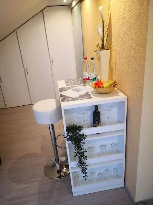 Apartamento Ueber Den Daechern Von Mörfelden-Walldorf